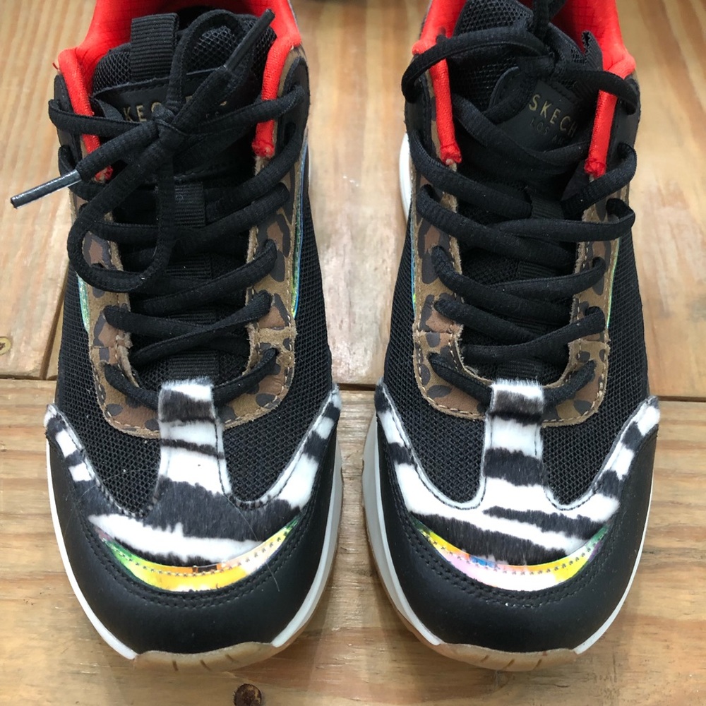 Skechers Sz 8.5 Street Uno HI The Hunt